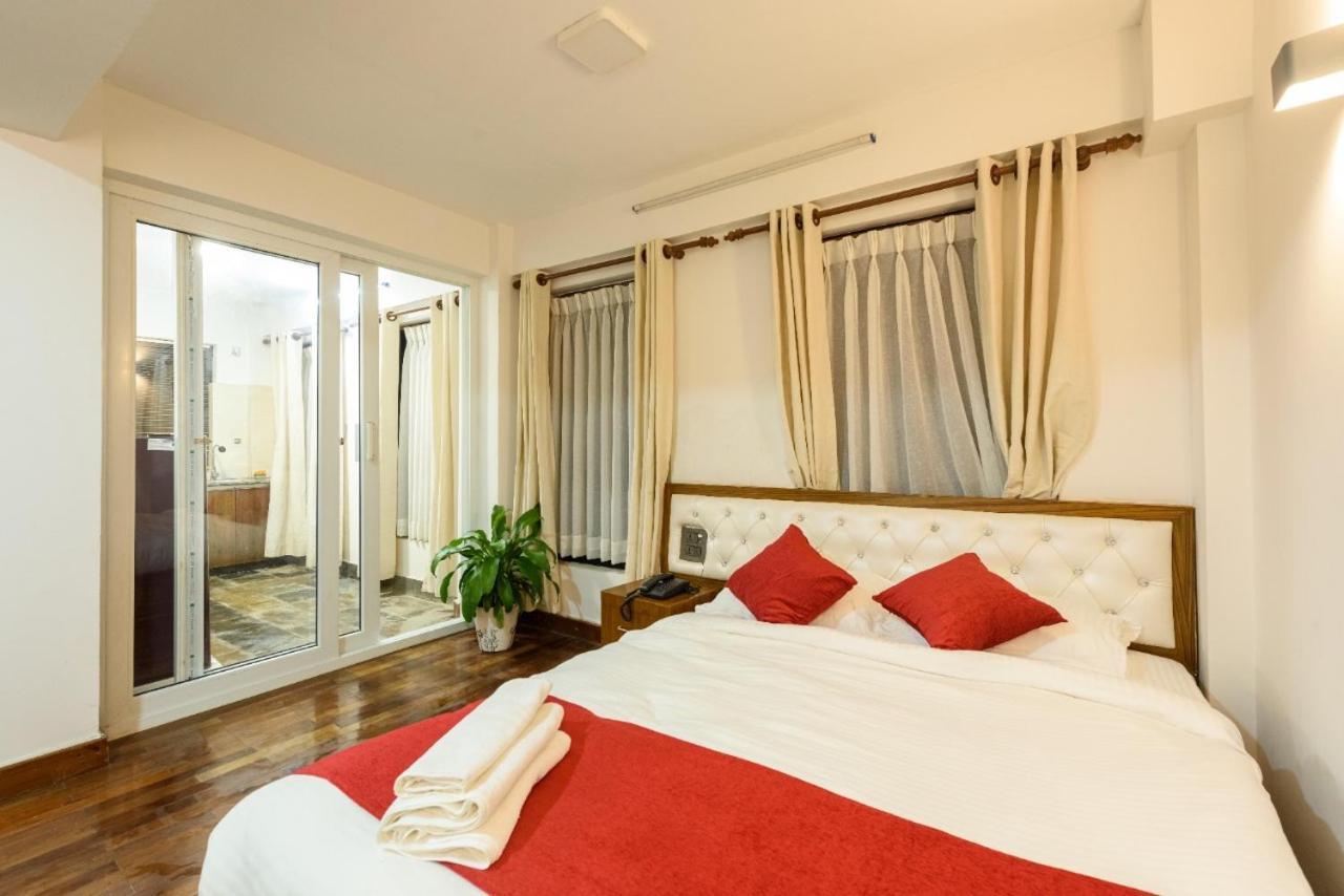 Sichu Chhen Apartamento Lalitpur Exterior foto