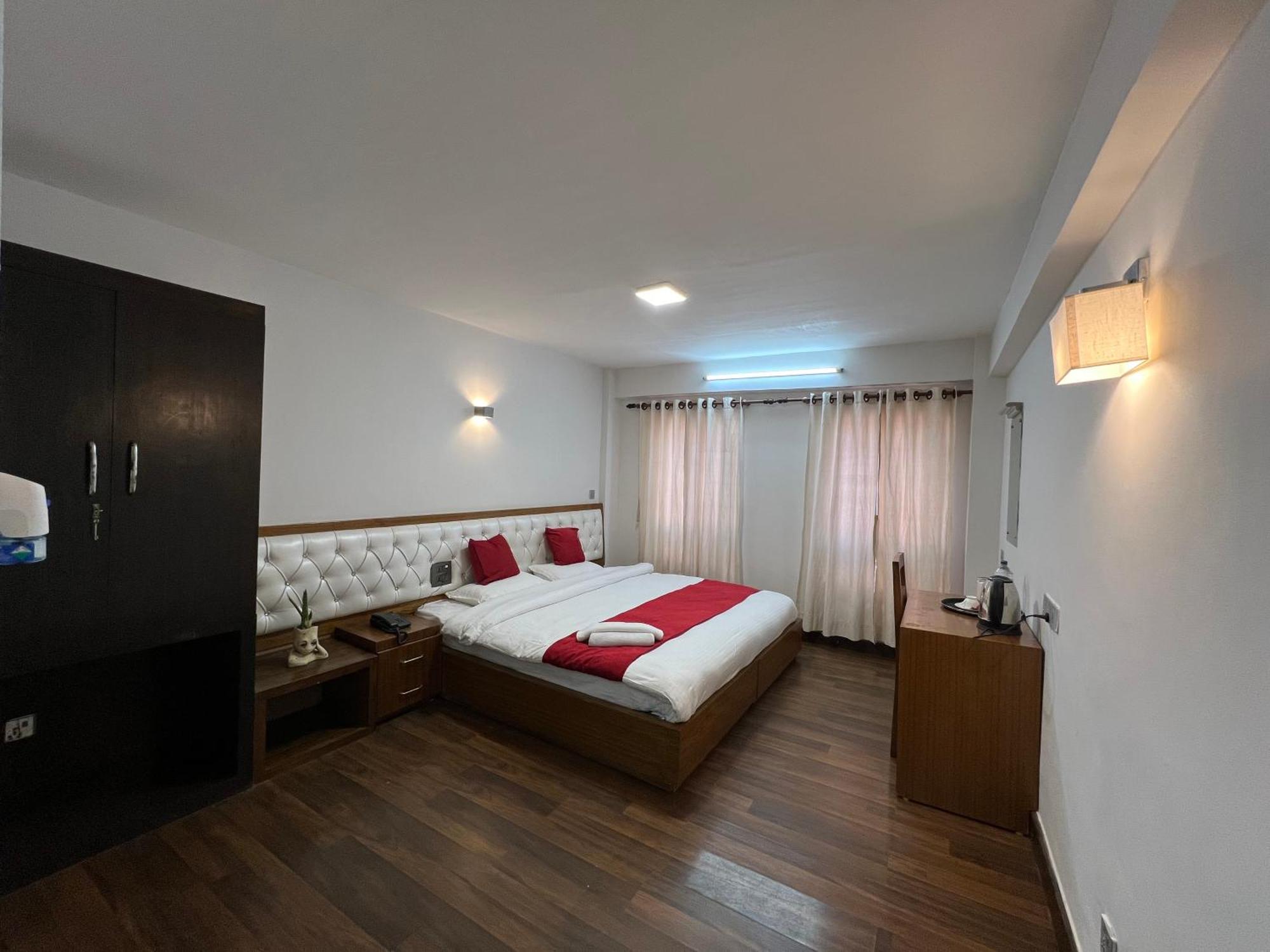 Sichu Chhen Apartamento Lalitpur Exterior foto