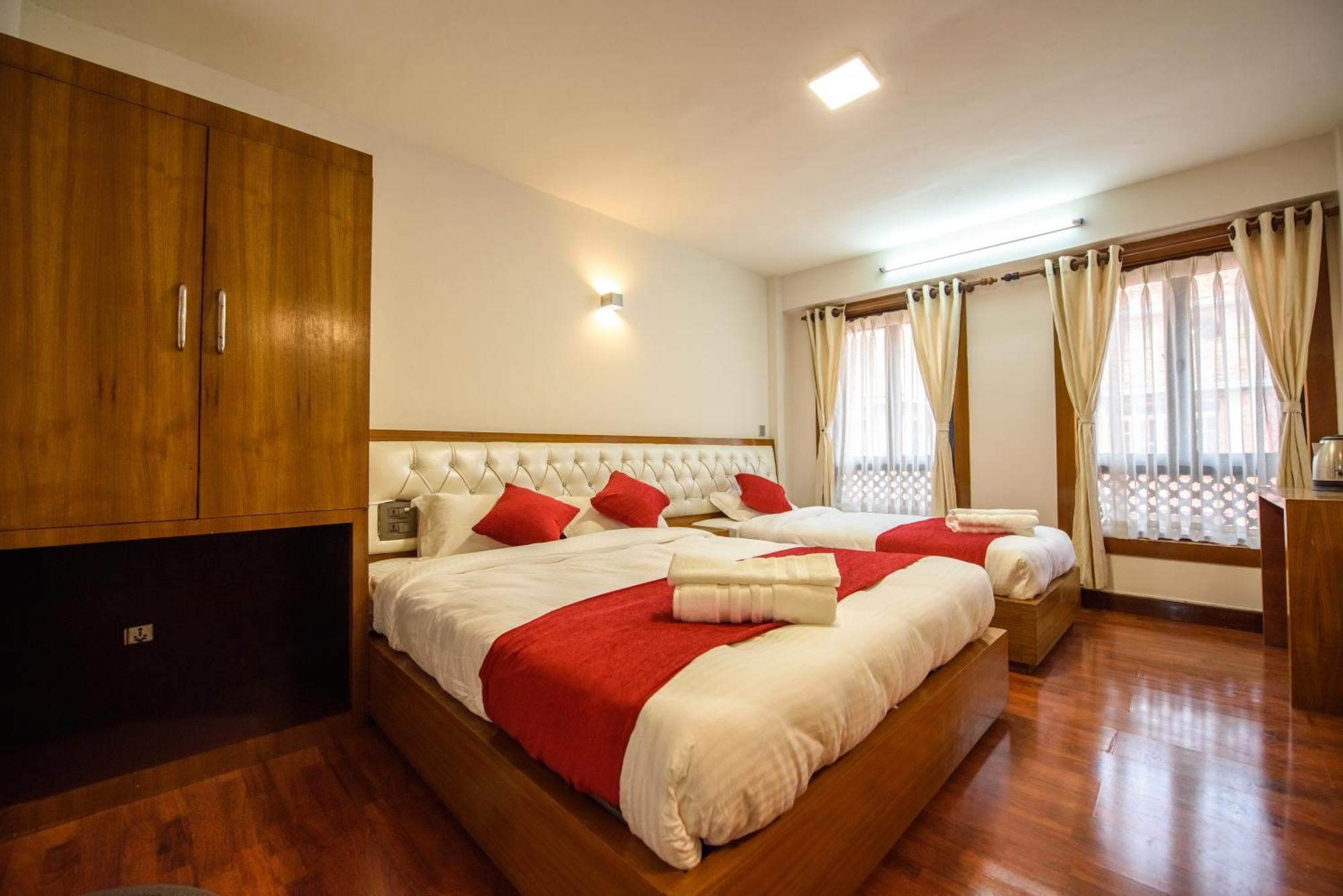 Sichu Chhen Apartamento Lalitpur Exterior foto